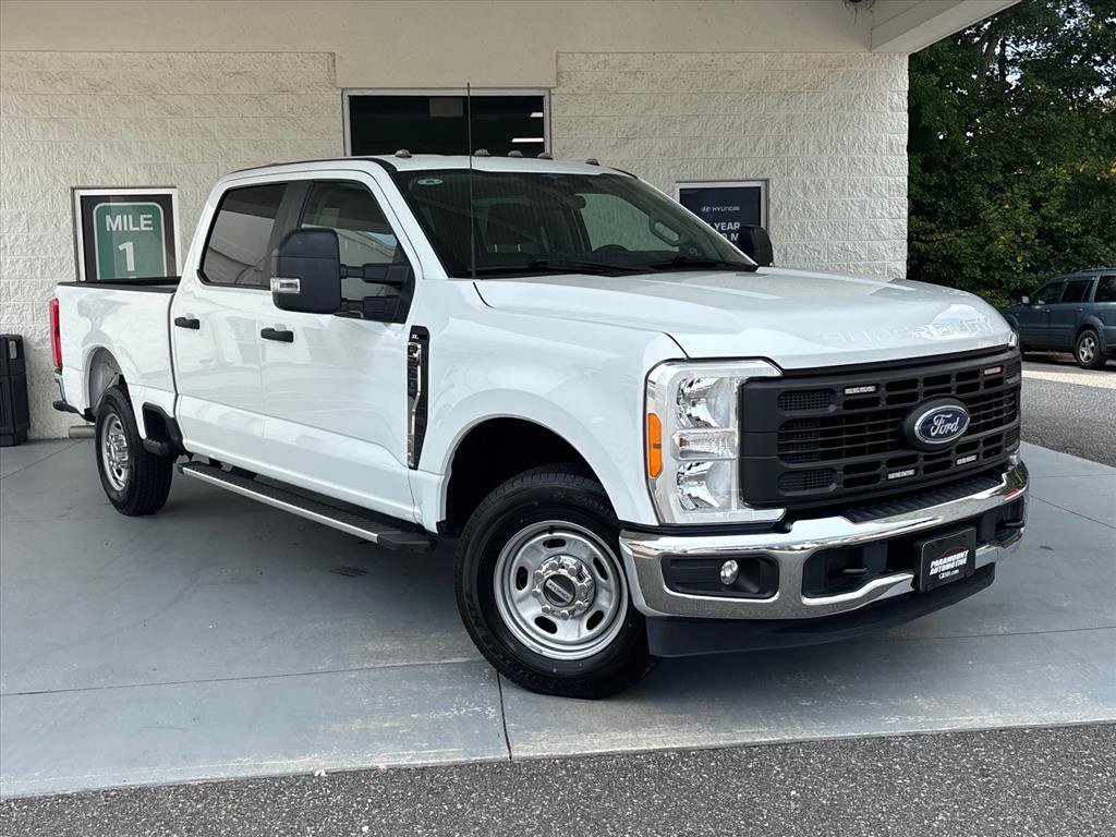 Used 2023 Ford F250 XL w/ XL Chrome Package RWD image 1