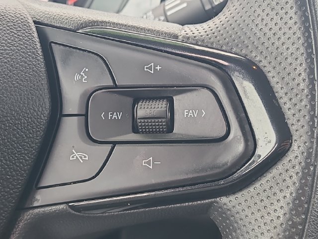 Used 2024 Chevrolet Trax LS w/ Driver Confidence Package FWD image 21