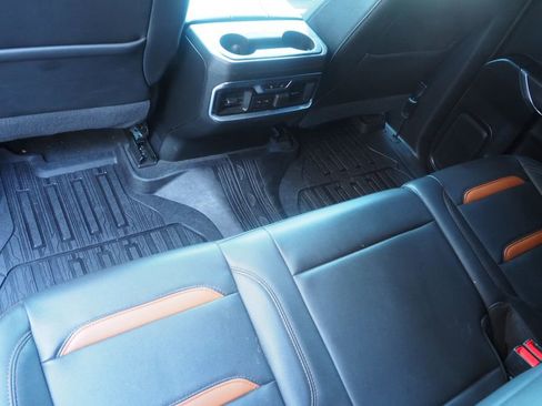 Used 2020 GMC Sierra 1500 AT4 w/ AT4 Carbonpro Edition AWD/4WD image 18
