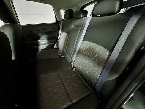 Used 2024 Mitsubishi Outlander Sport SE image 20