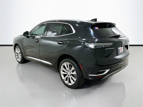 Used 2022 Buick Envision Avenir w/ Technology Package II image 5