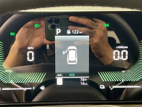 New 2026 Kia Sportage X-Line image 12