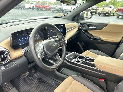 Used 2026 Chevrolet Equinox ACTIV w/ Convenience Package III AWD/4WD image 25