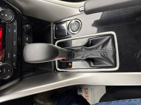 Used 2025 Mitsubishi Eclipse Cross ES image 20