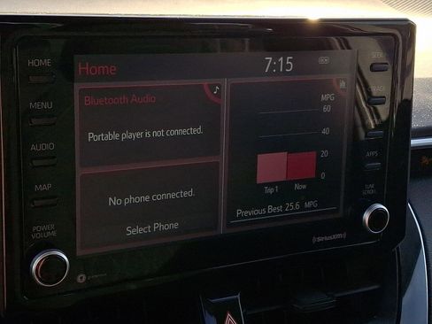 Used 2022 Toyota Corolla LE image 15