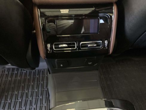 Used 2025 Lincoln Aviator Reserve w/ Equipment Group 201A AWD/4WD image 18