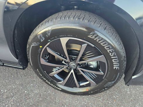 New 2026 Lexus RZ 450e Premium image 9