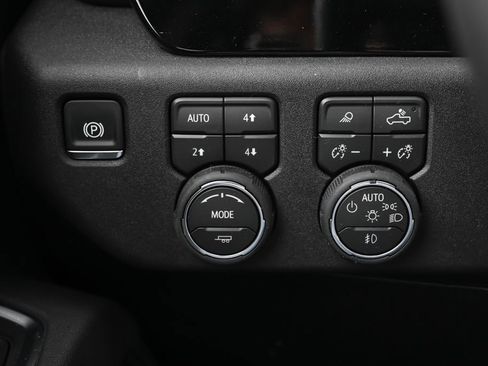 New 2026 Chevrolet Silverado 2500 LTZ w/ LTZ Plus Package image 31