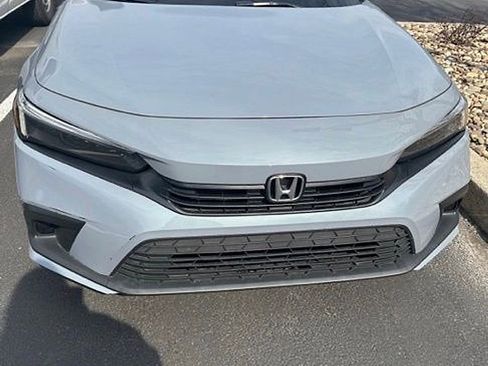 Used 2024 Honda Civic Sport image 1