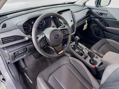 New 2025 Subaru Crosstrek 2.5i Limited w/ Popular Package #4A image 9
