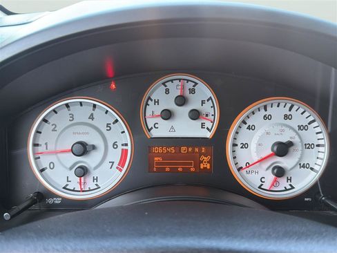 Used 2014 Nissan Titan PRO-4X w/ Pro-4x Luxury Package AWD/4WD image 22