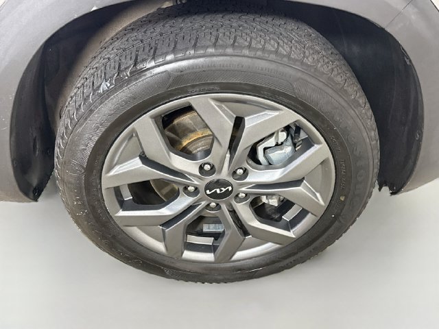 Used 2024 Kia Seltos S AWD/4WD image 31