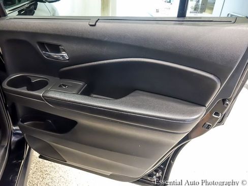 Used 2020 Honda Pilot Touring image 29