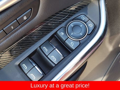 Used 2023 Cadillac XT4 Sport w/ Cold Weather Package FWD image 32