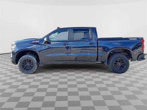 Used 2022 Chevrolet Silverado 1500 LT Trail Boss image 8