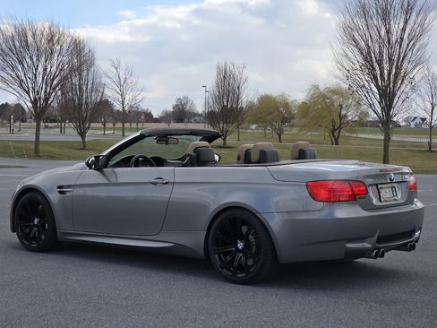 Used 2013 BMW M3 Convertible image 4