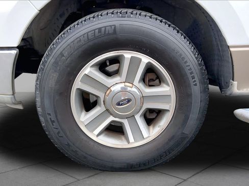 Used 2005 Ford F150 XL RWD image 10