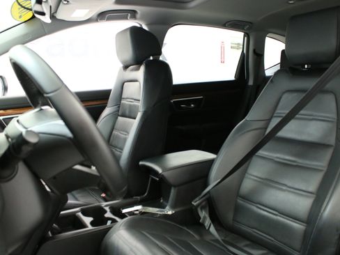 Used 2018 Honda CR-V Touring image 22