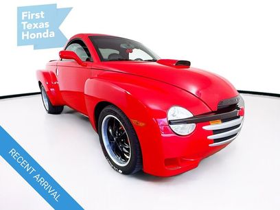 Used 2004 Chevrolet SSR w/ Preferred Equipment Group