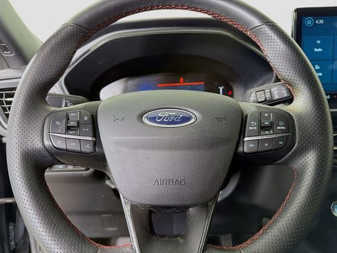 Used 2025 Ford Escape ST-Line w/ Tech Pack #1 FWD image 14