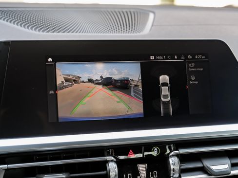 Used 2021 BMW 430i Coupe w/ M Sport Package image 24