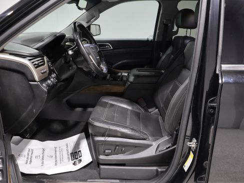 Used 2019 GMC Yukon XL Denali AWD/4WD image 11
