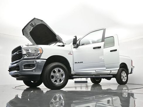Used 2024 RAM 2500 Big Horn AWD/4WD image 47