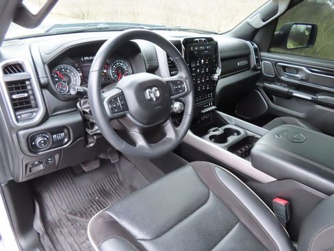 Certified 2022 RAM 1500 Laramie image 27