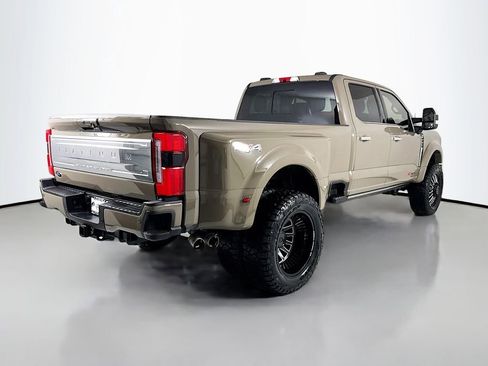 Used 2026 Ford F450 Platinum w/ Platinum Plus Package image 7