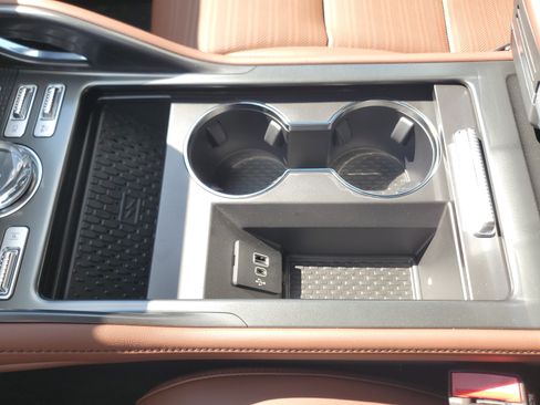 New 2026 Lincoln Nautilus Reserve AWD/4WD image 28