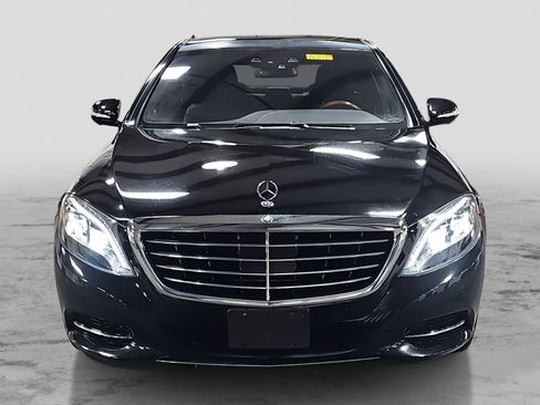 Used 2015 Mercedes-Benz S 550 Sedan image 2