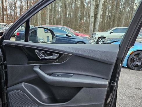 Used 2017 Audi Q7 3.0T Premium Plus image 35