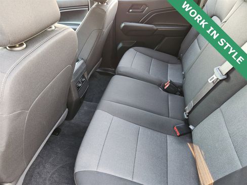 Used 2025 Chevrolet Colorado W/T w/ Advanced Trailering Package image 29