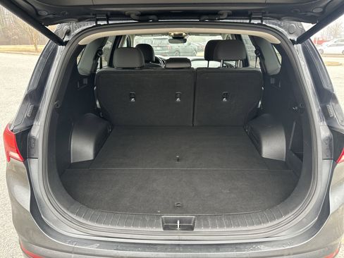 Used 2023 Hyundai Santa Fe SEL image 18