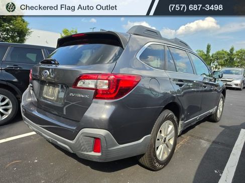 Used 2018 Subaru Outback 2.5i Premium AWD/4WD image 6