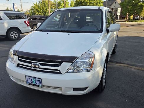 Used 2006 Kia Sedona LX FWD image 3