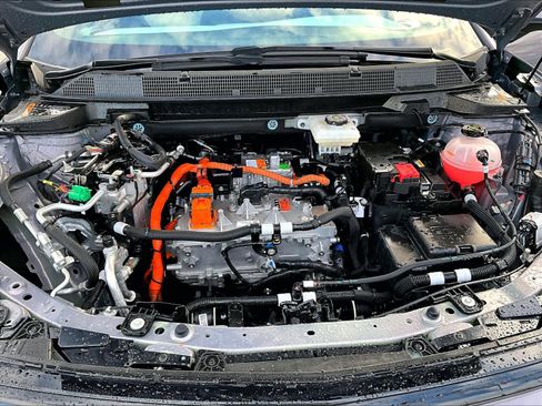 Used 2025 Chevrolet Equinox EV LT image 30