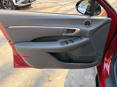 Used 2023 Hyundai Sonata SEL Plus image 16