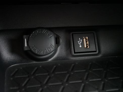 Certified 2025 Toyota RAV4 XLE Premium image 29