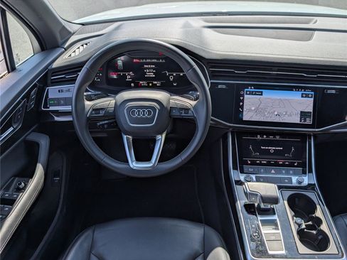 Used 2025 Audi Q7 3.0T Premium Plus AWD/4WD image 16