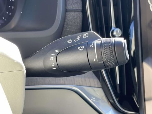 New 2026 Volvo XC90 B5 Ultra image 13