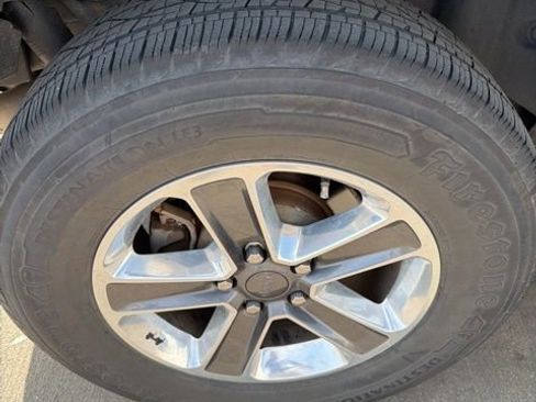 Used 2020 Jeep Wrangler Unlimited Sahara image 9