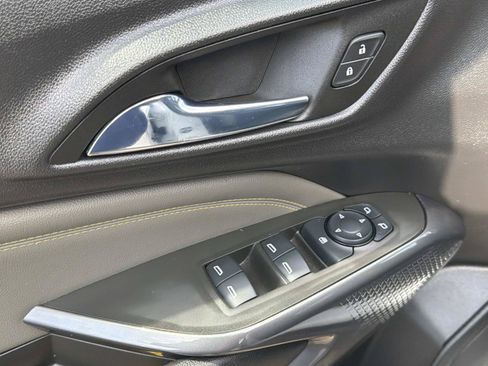 Used 2024 Chevrolet Trax ACTIV w/ Sunroof Package FWD image 13