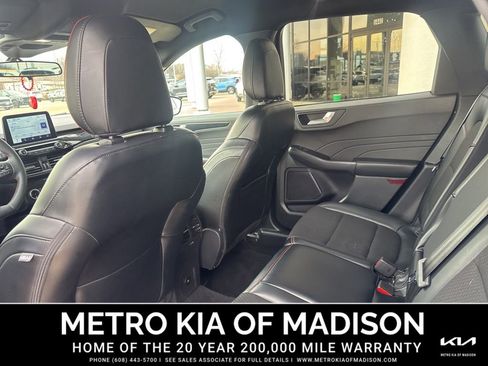 Used 2025 Ford Escape ST-Line Select image 28