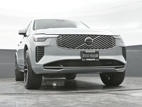 New 2026 Volvo XC90 T8 Ultra w/ Protection Package Premier AWD/4WD image 9