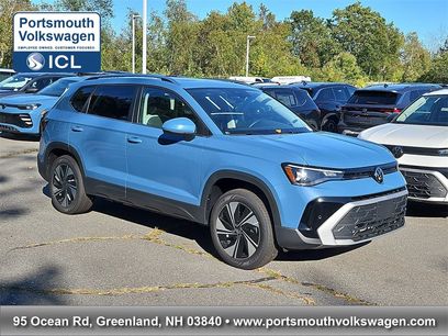 New 2025 Volkswagen Taos SE