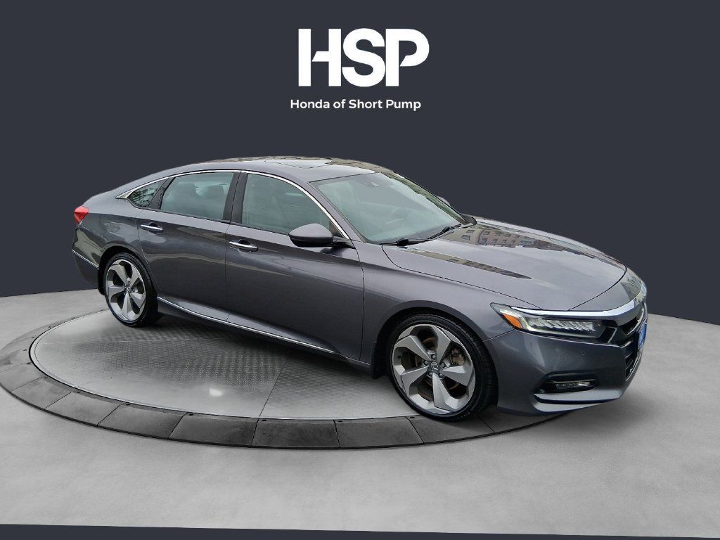 Used 2018 Honda Accord Touring image 7
