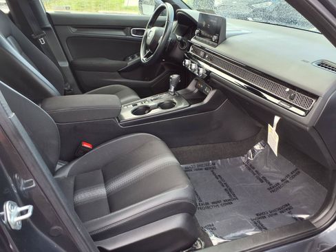 Used 2023 Honda Civic Sport image 28