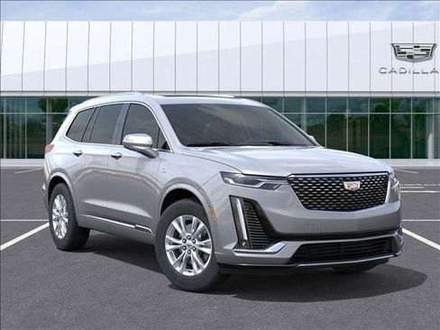 New 2025 Cadillac XT6 Luxury image 7