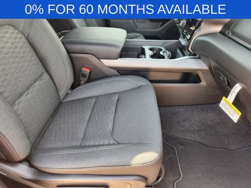 New 2026 RAM 1500 4x4 Crew Cab image 13